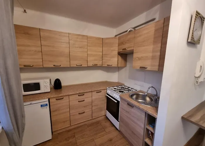 41 * Ченстохова